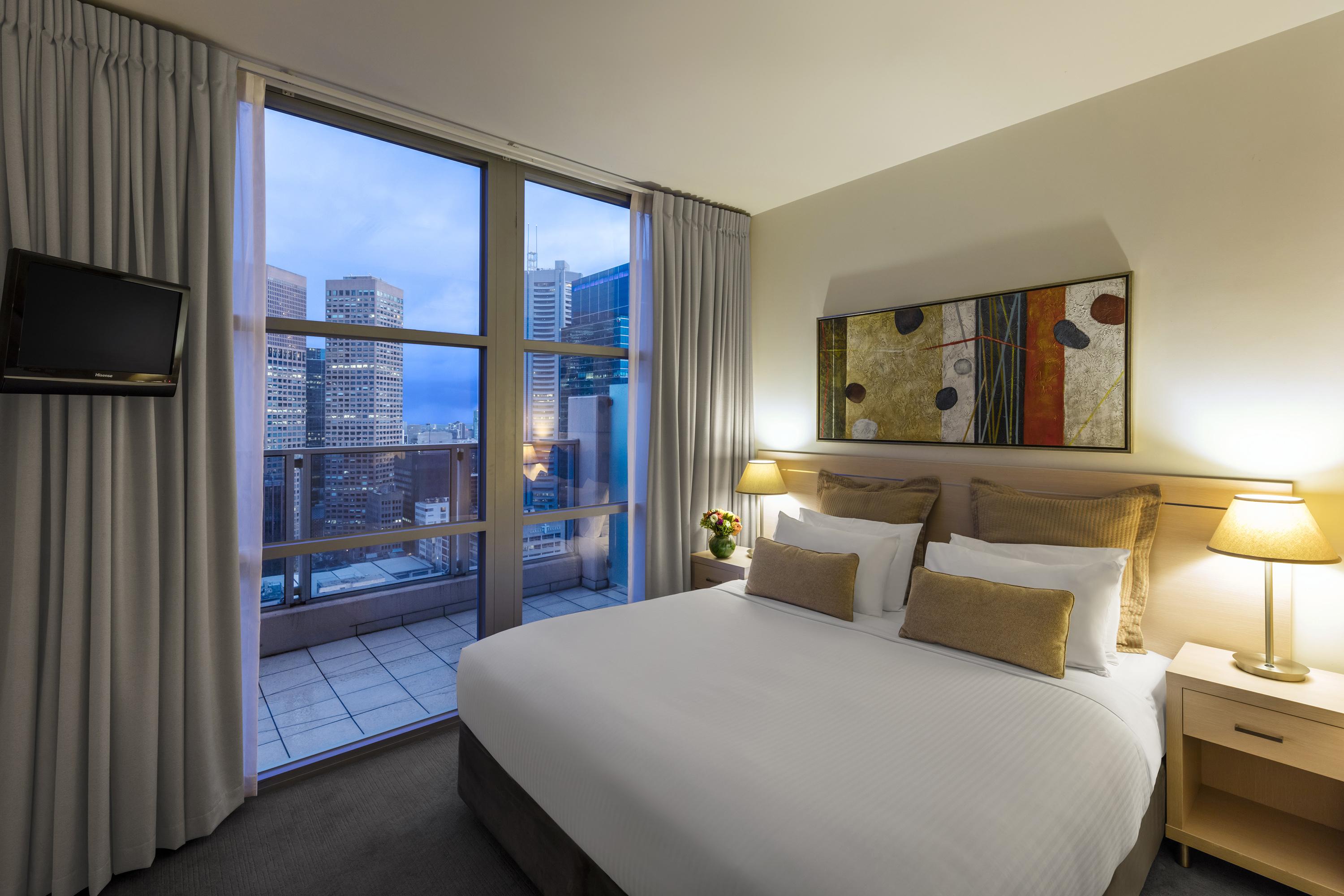 Oaks Melbourne On Lonsdale Suites Exterior photo